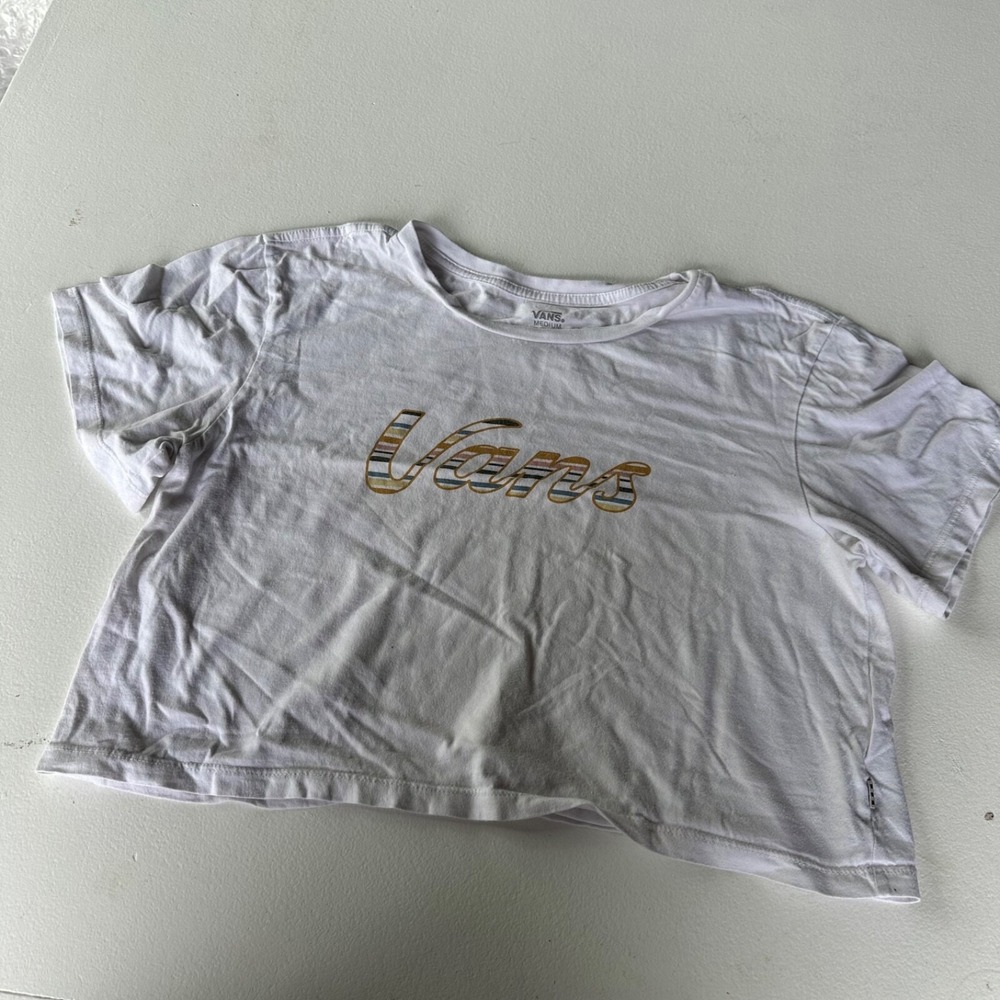 VANS Crop Top Women's Size Medium M White Short Sleeve Retro Logo T Shirt